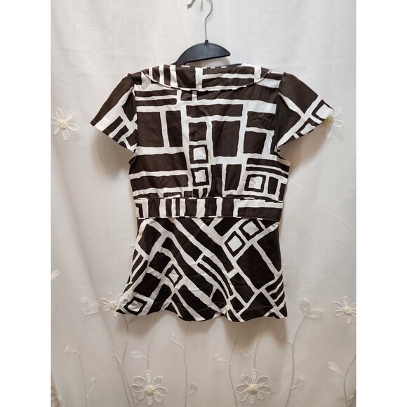 BANANA REPUBLIC WOMENS SIZE 0 BROWN WHITE BLOUSE ARTSY GEOMETRIC SAFARI EXOTIC - Picture 10 of 14